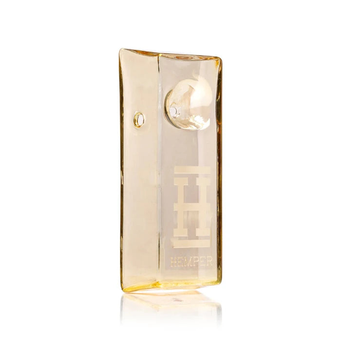 Hemper Gold Brick Pipe 3/4 right view.