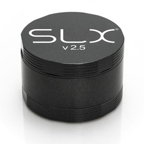 SLX 2.5 Aluminium Non-Sticky Grinder 62 mm Black standing upright.