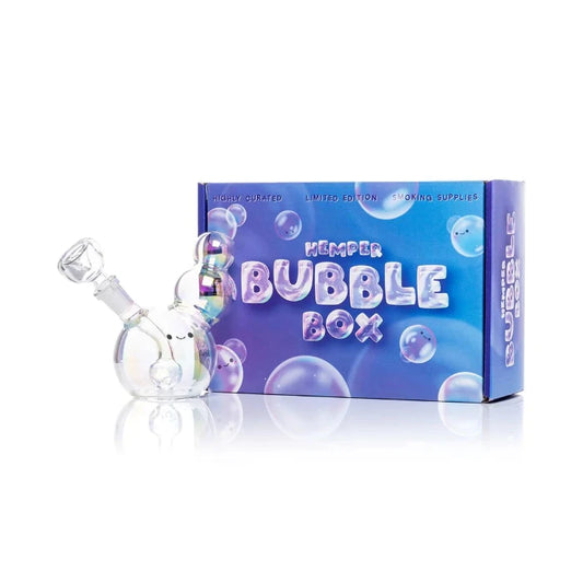 Hemper Bubble Bong 4.5″ with matching illustrated box, featuring a compact bubbly glass design.