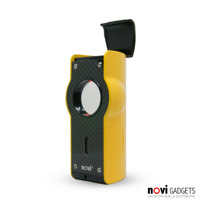 Novi Torch Supreme Lighter Yellow, standing position.